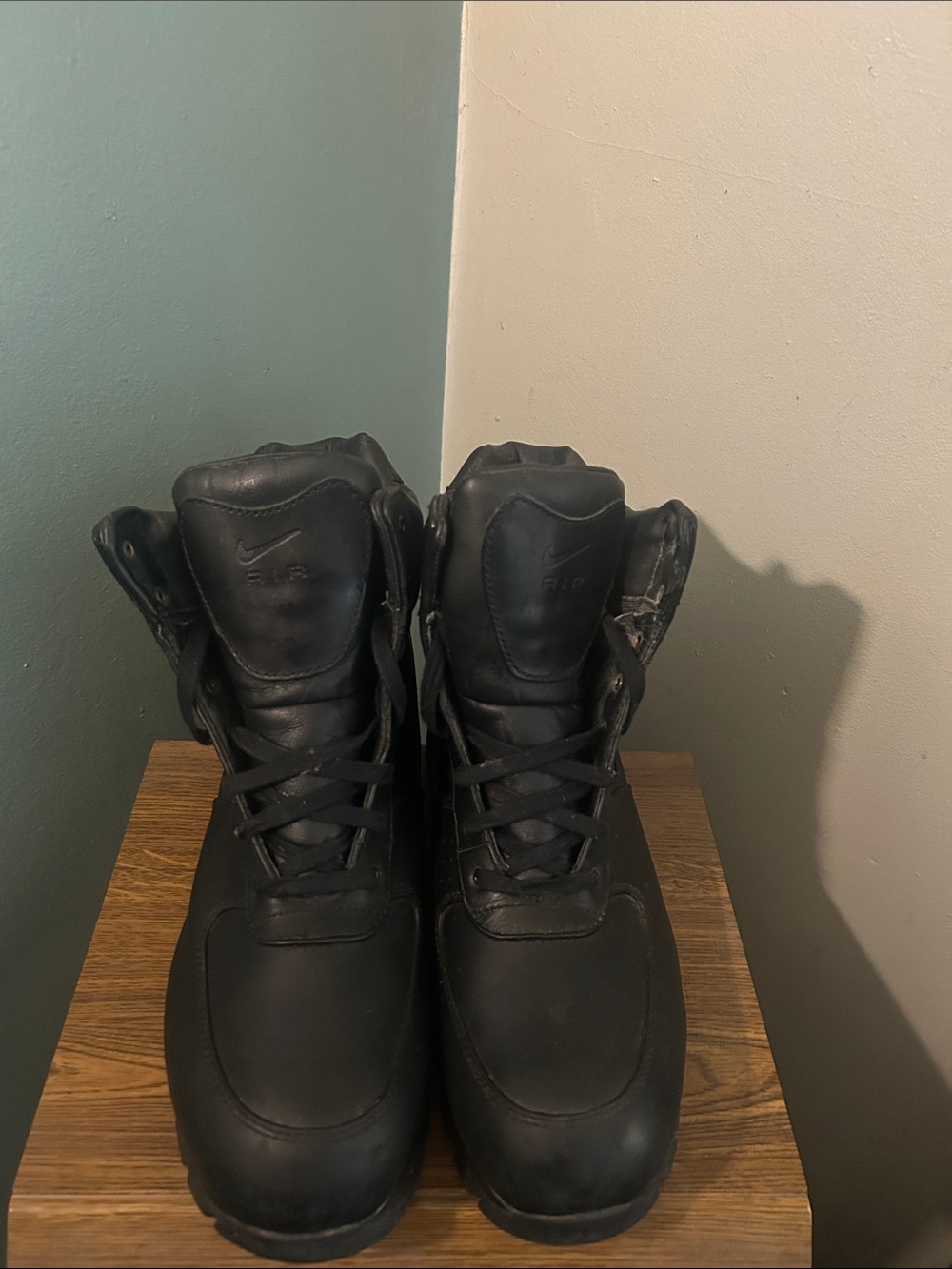 Nike High-Top GOADOME